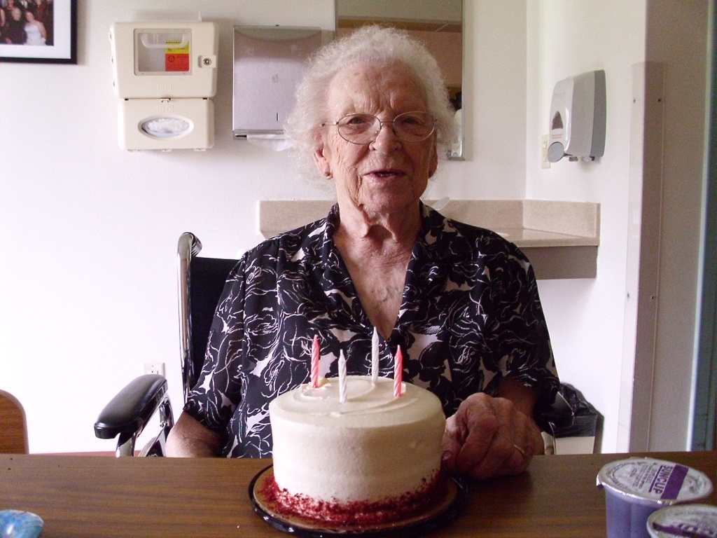 2011-06-01-Grandma Hi's 94th BD-01 copy.jpg